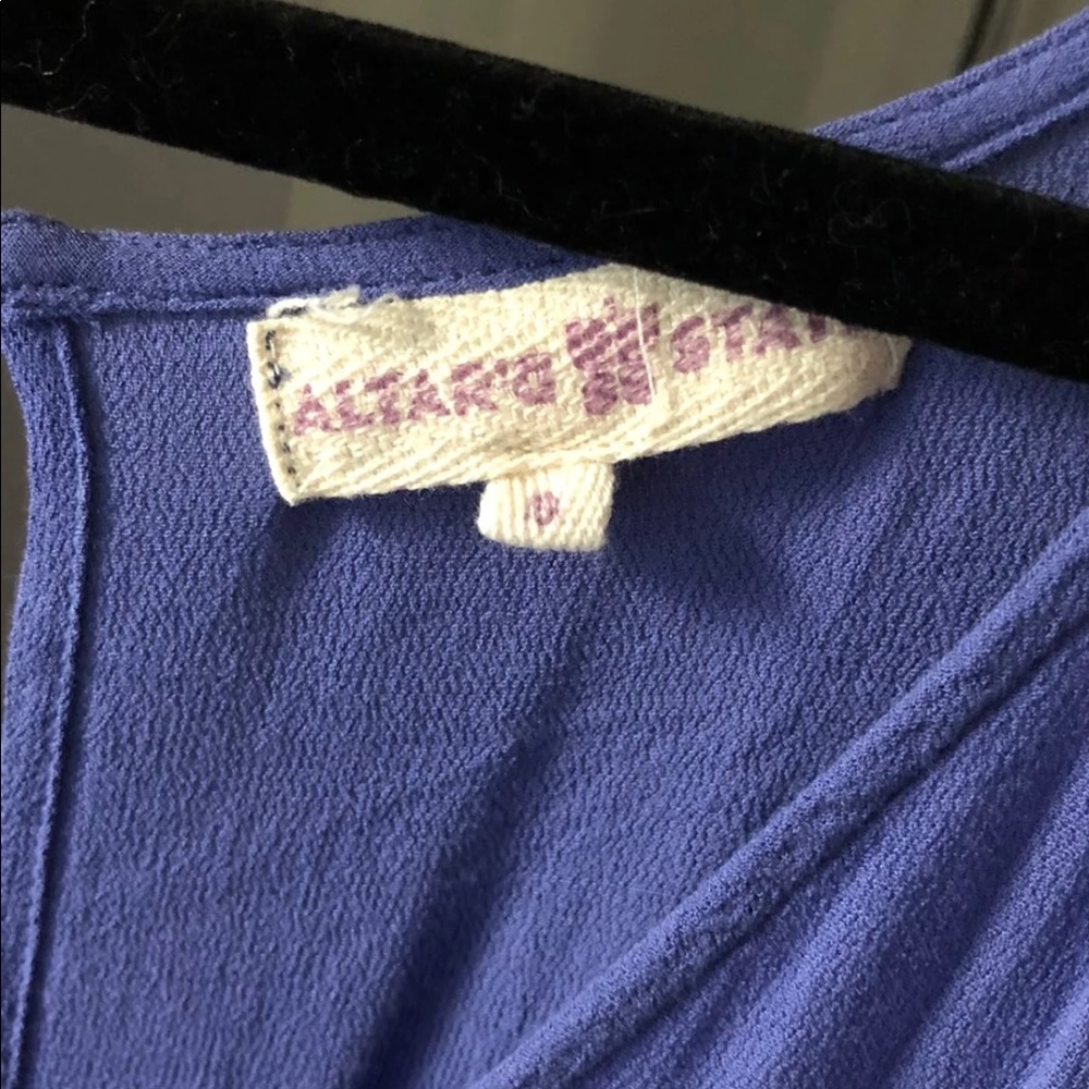 Keyhole Back Rhomper! - Picture 4 of 4